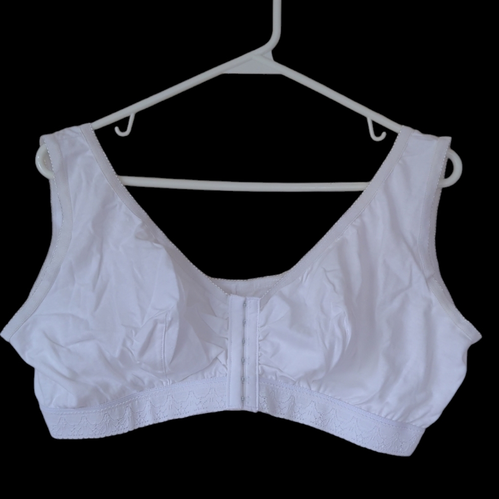 Dream Products Lace Trim Hook Front Closure Leisure Bra 42 White Soft Comfy